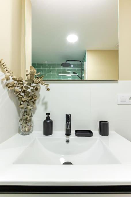 New Suite Reformada Con Excelente Ubicacion 세비야 외부 사진